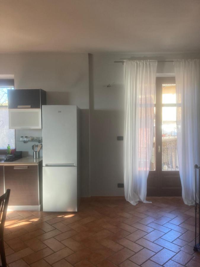 Da Emi - La Casetta In Piazza Monforte dʼAlba Esterno foto